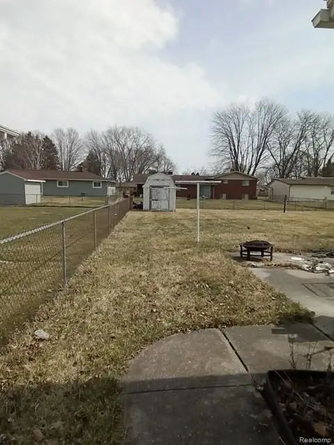 4141 Amelia, Saginaw, MI 48601 - #3