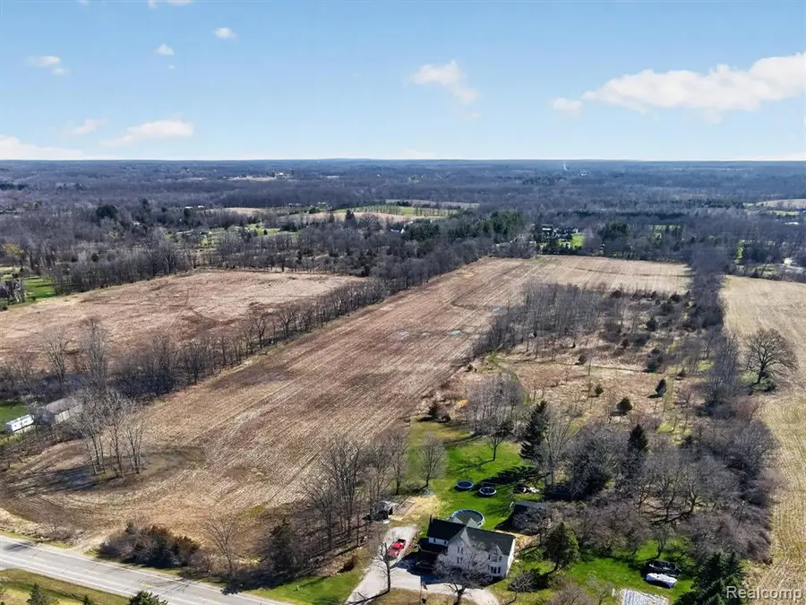 000 N Burkhart, Howell, MI  - #2