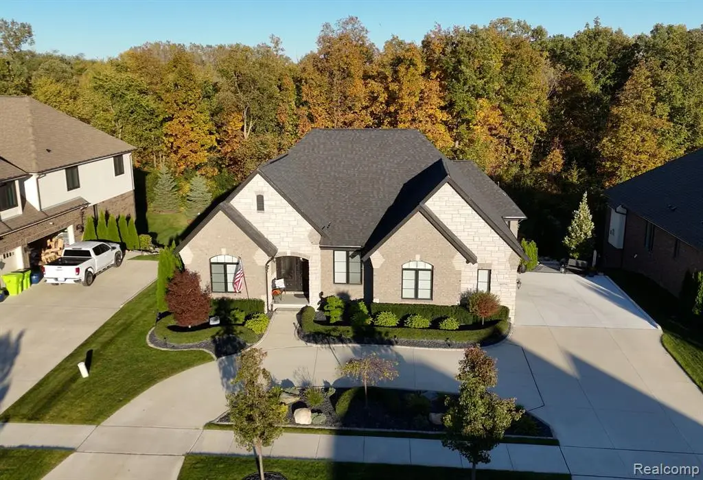 60778 Forest Creek, Washington, MI 48094 - #1
