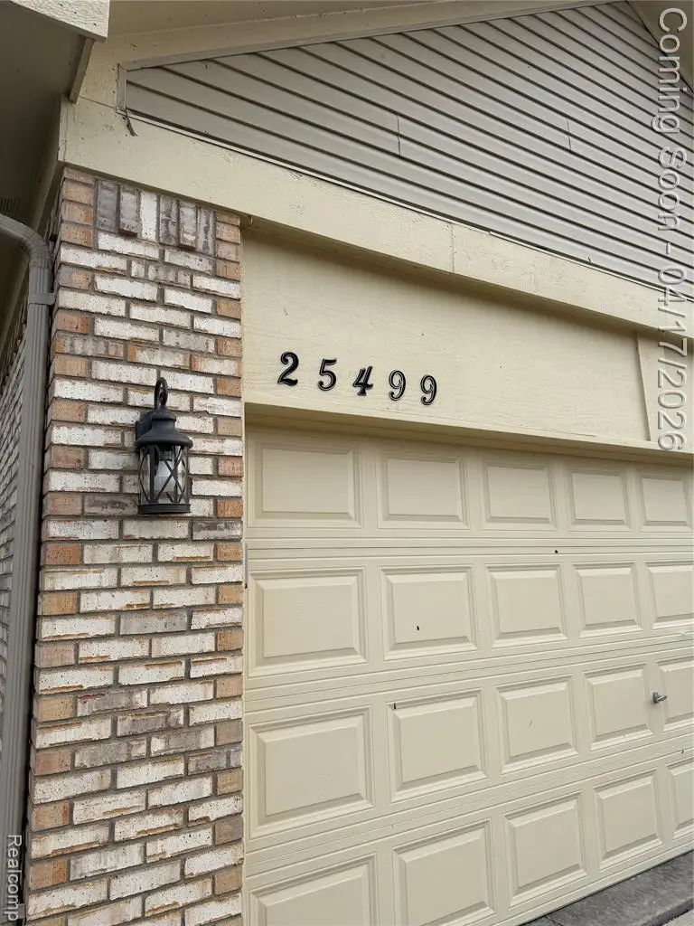 25499 Wyngate, Flat Rock, MI 48134 - #3