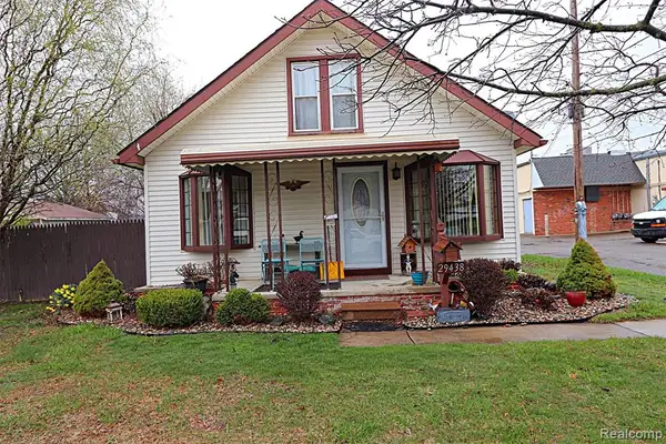 29438 Elmwood, Garden City, MI 48135