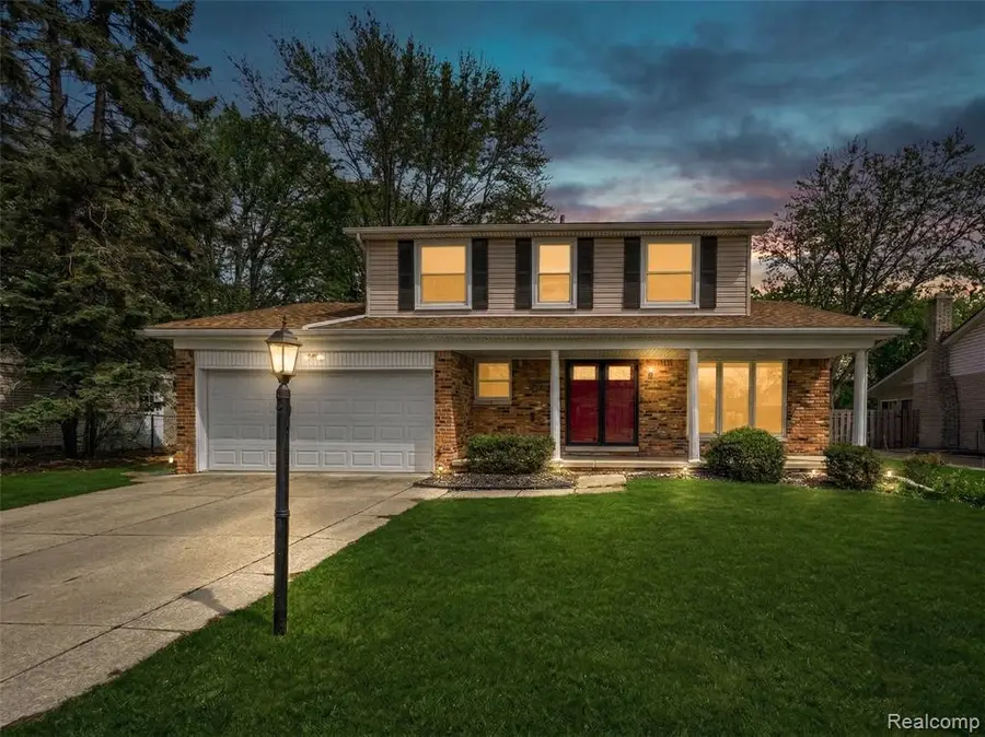 30110 Manor, Madison Heights, MI 48071 - #3