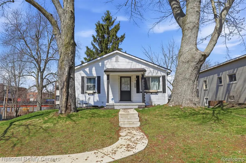 1284 Atkinson, Bloomfield Hills, MI 48302 - #1