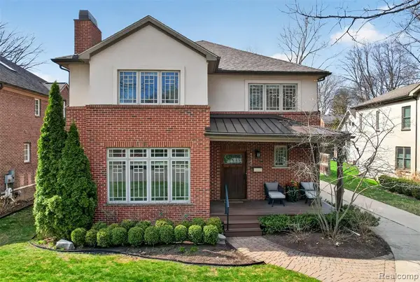 1742 Latham, Birmingham, MI 48009