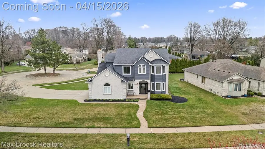 33160 Wendy, Sterling Heights, MI 48310 - #2