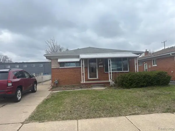8847 Woodbine, Redford, MI 48239