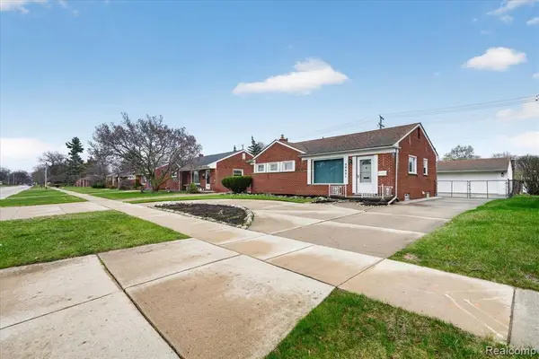 28901 W Chicago, Livonia, MI 48150