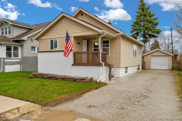 1424 14th, Port Huron, MI 48060