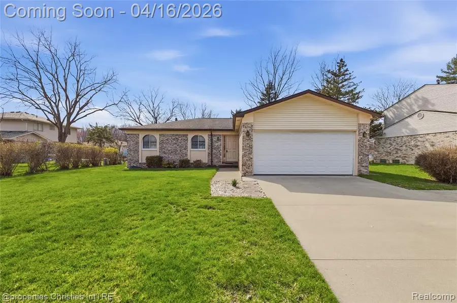 18231 Stamford, Livonia, MI 48152 - #2