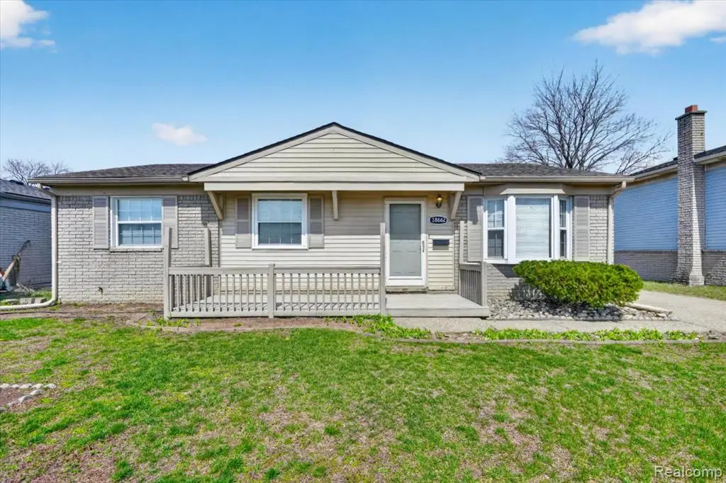 38662 Summers, Livonia, MI 48154 - #1
