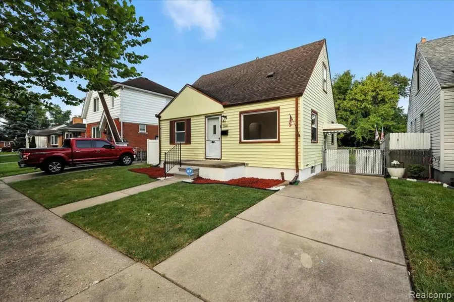 7445 Rockdale, Redford, MI 48239 - #3