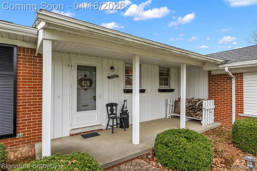 28868 Lorikay, Farmington, MI 48334 - #2