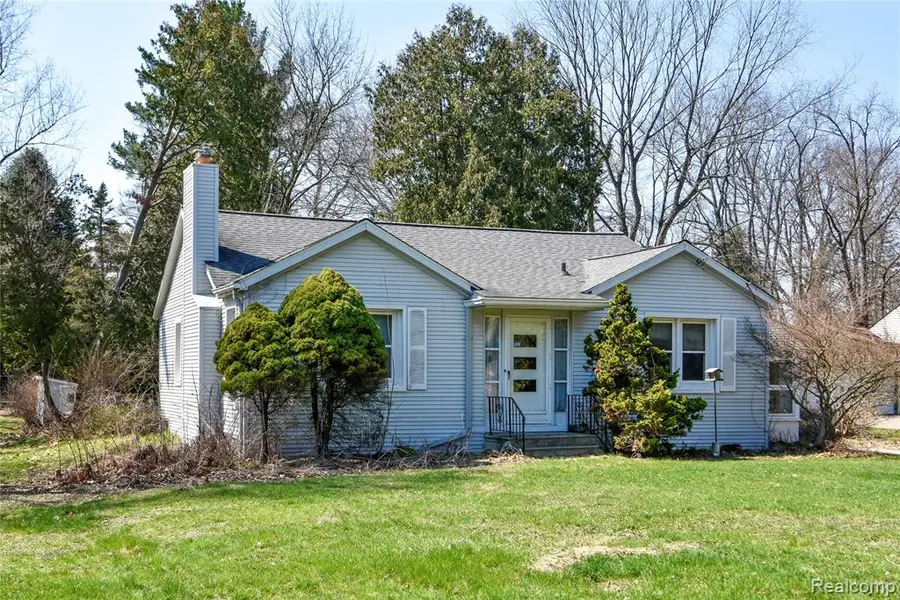 1493 Merry, Waterford, MI 48328 - #2