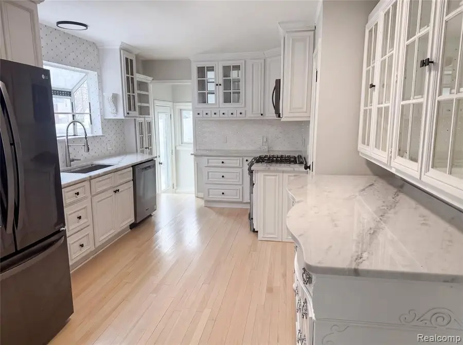 916 Longfellow, Royal Oak, MI 48067 - #2