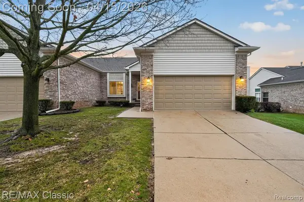 652 Woodside, Milford, MI 48381
