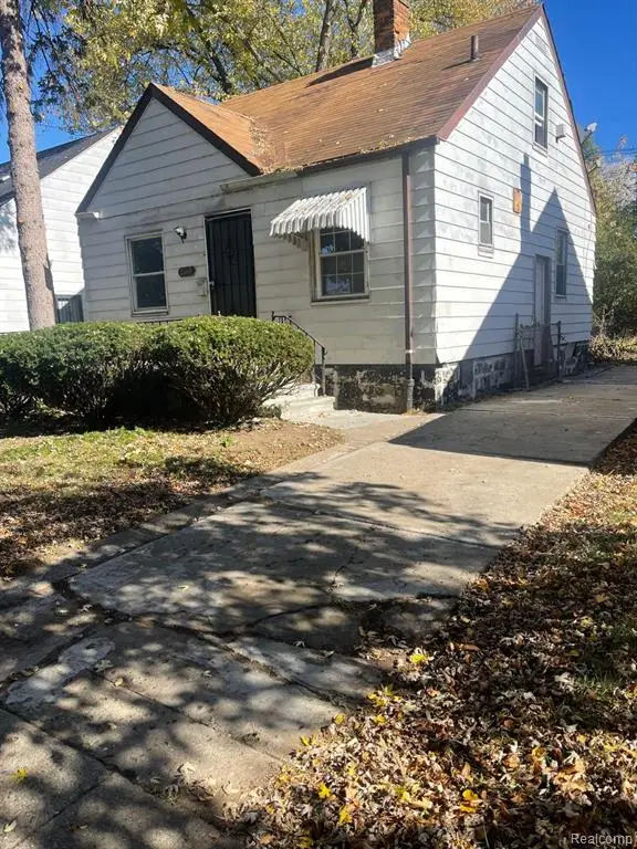 7666 Penrod, Detroit, MI 48228