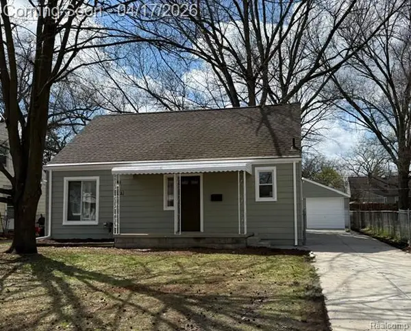 23261 Seneca, Oak Park, MI 48237