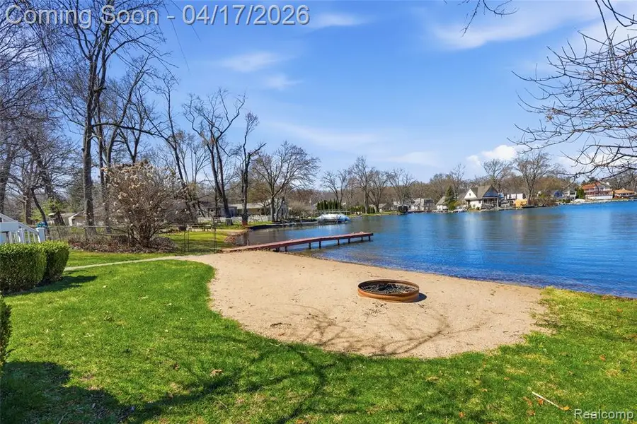 1836 Alsup, Commerce Township, MI 48382 - #3