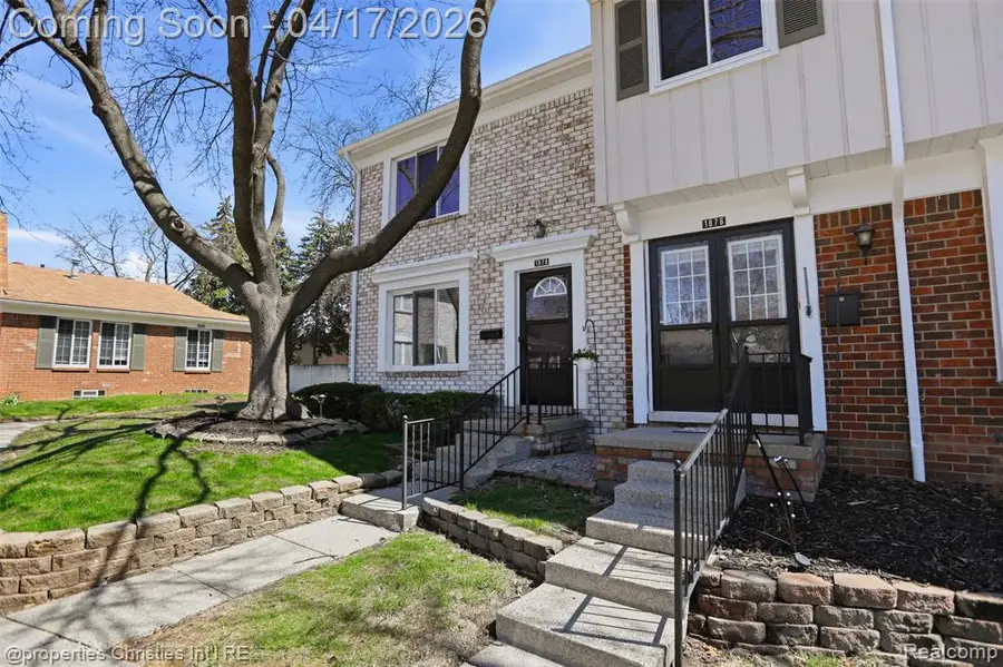 1878 Newporte, Royal Oak, MI 48073 - #3
