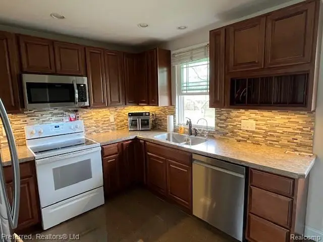 5242 Osburn, Tecumseh, MI 49286 - #2