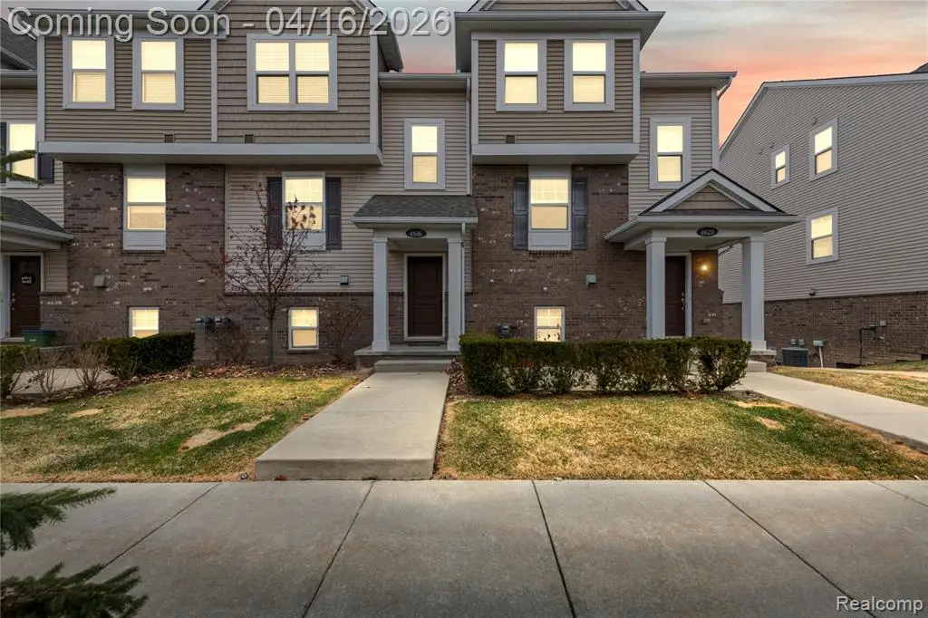 4616 Bradley, Troy, MI 48085 - #1