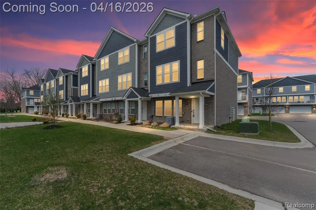 2934 Artemis, Troy, MI 48085 - #1