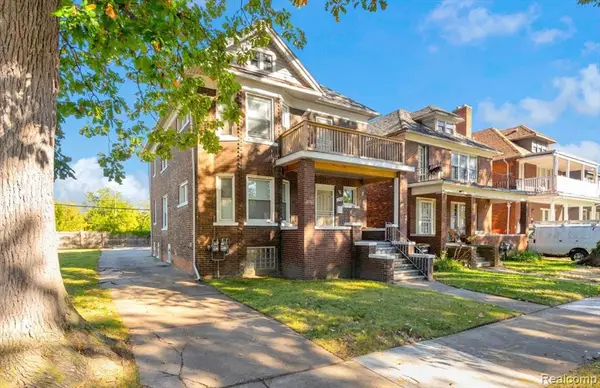 1202 Lawrence, Detroit, MI 48202