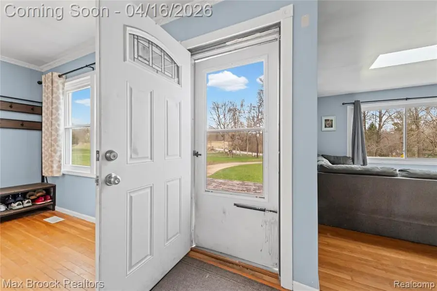 817 Mower, Pinckney, MI 48169 - #3