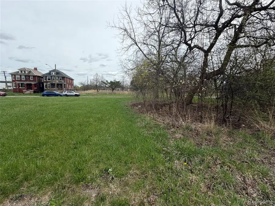 5169 Vermont, Detroit, MI 48208 - #2