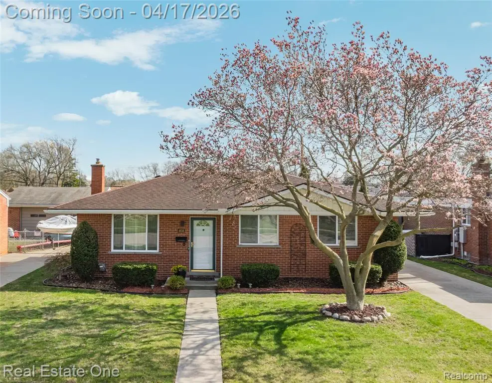 4656 Buckingham, Warren, MI 48092 - #1
