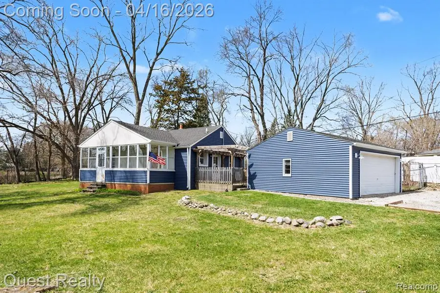 6510 Oakridge, Waterford, MI 48329 - #2