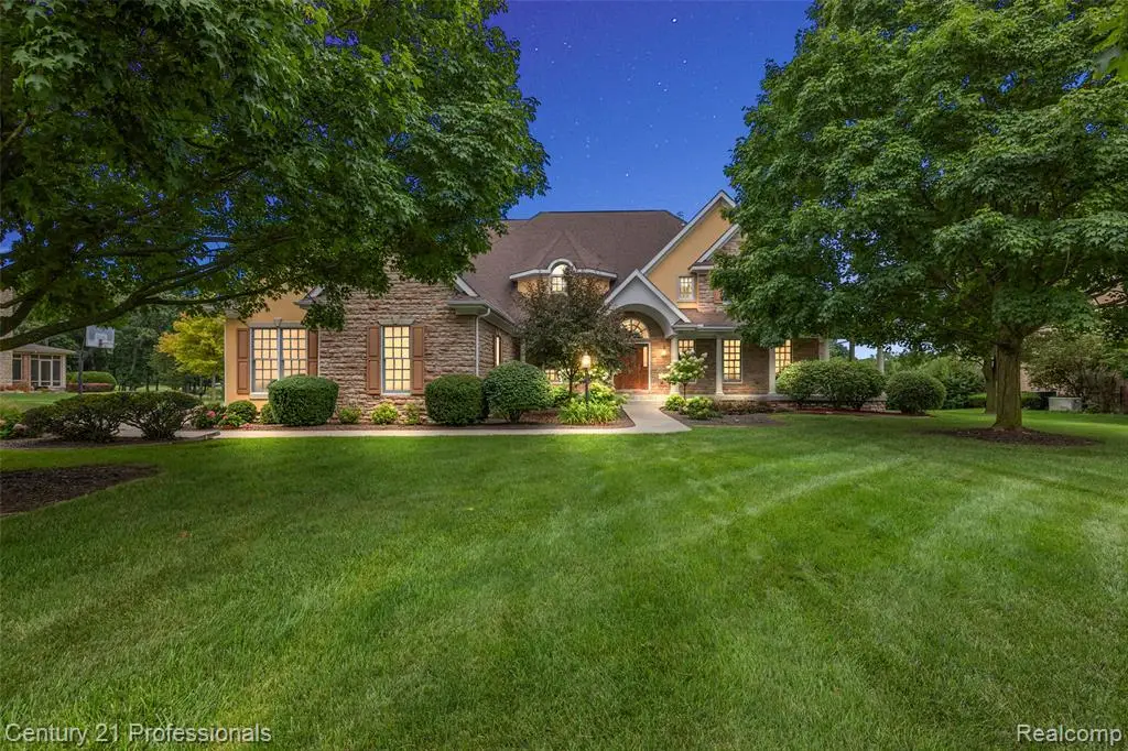 9310 Fairway, Grand Blanc, MI 48439 - #1