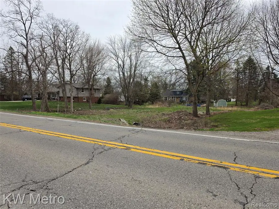 28 Mile, Washington, MI 48095 - #3