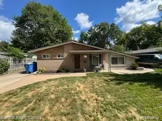 22848 N Brookside, Dearborn Heights, MI 48125 - #1