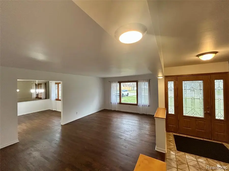 443 Boutell, Grand Blanc, MI 48439 - #3