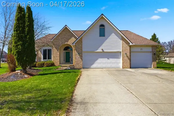8378 Windstone, Goodrich, MI 48438