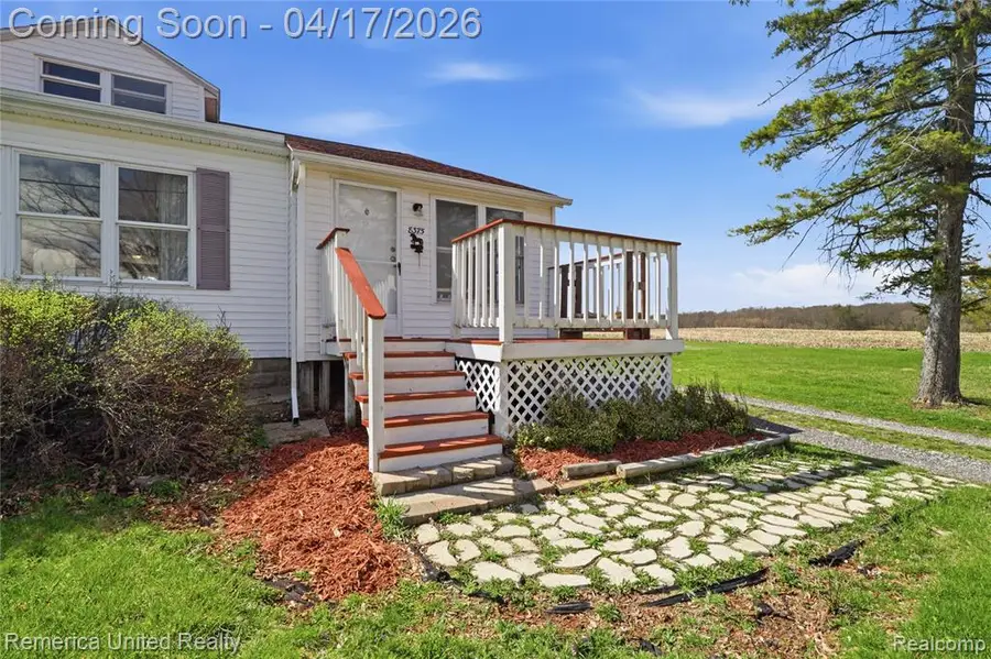 8375 Denton Hill, Fenton, MI 48430 - #2
