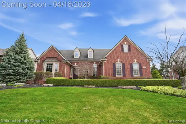 30304 Sterling, Novi, MI 48377