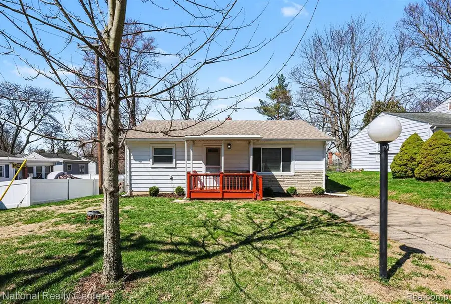 586 Bagley, Lake Orion, MI 48362 - #2