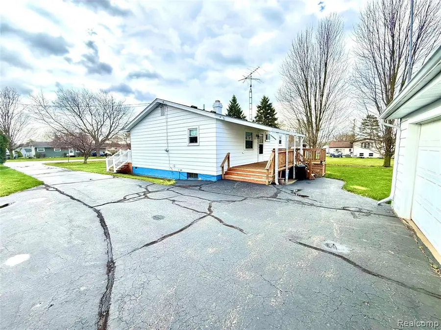 5101 Arbor, Flint, MI 48506 - #2