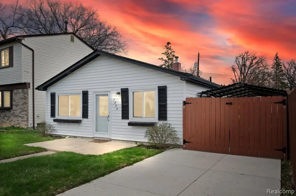 7256 Deering, Westland, MI 48185 - #1