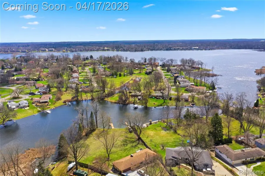 3389 Shawnee, Waterford, MI 48329 - #2
