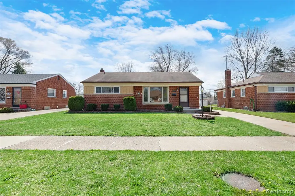 28995 Hathaway, Livonia, MI 48150 - #1