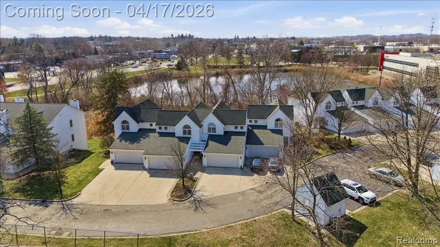 24107 Tana, Farmington Hills, MI 48335 - #3