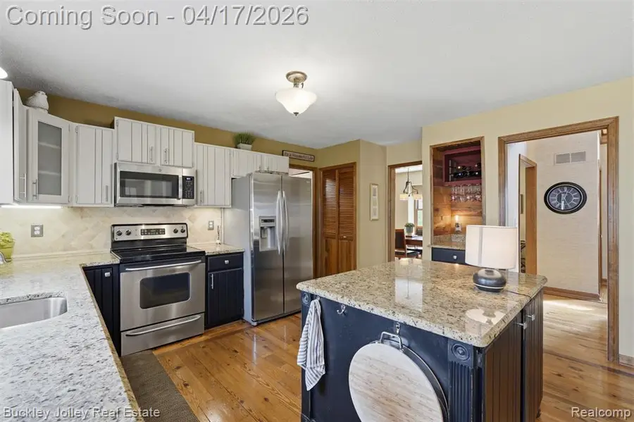 539 Bonnie, Howell, MI 48843 - #3