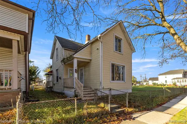 28 E James, River Rouge, MI 48218