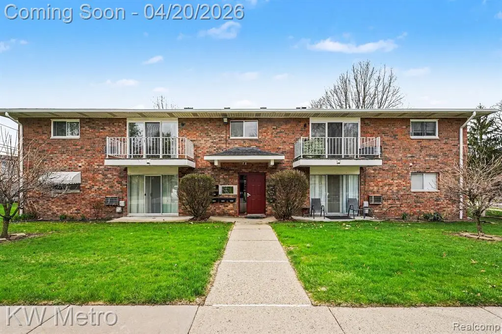 15048 Fairfield, Livonia, MI 48154 - #1