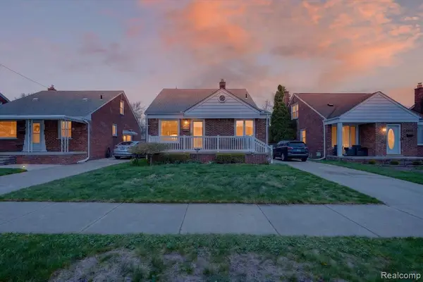 12984 Callender, Southgate, MI 48195