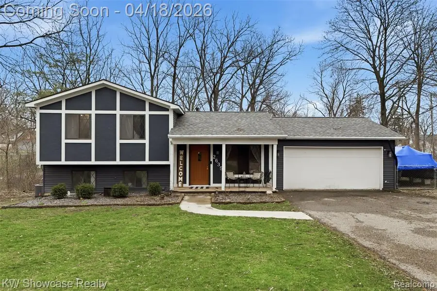 2635 Silverdown, Waterford, MI 48328 - #3