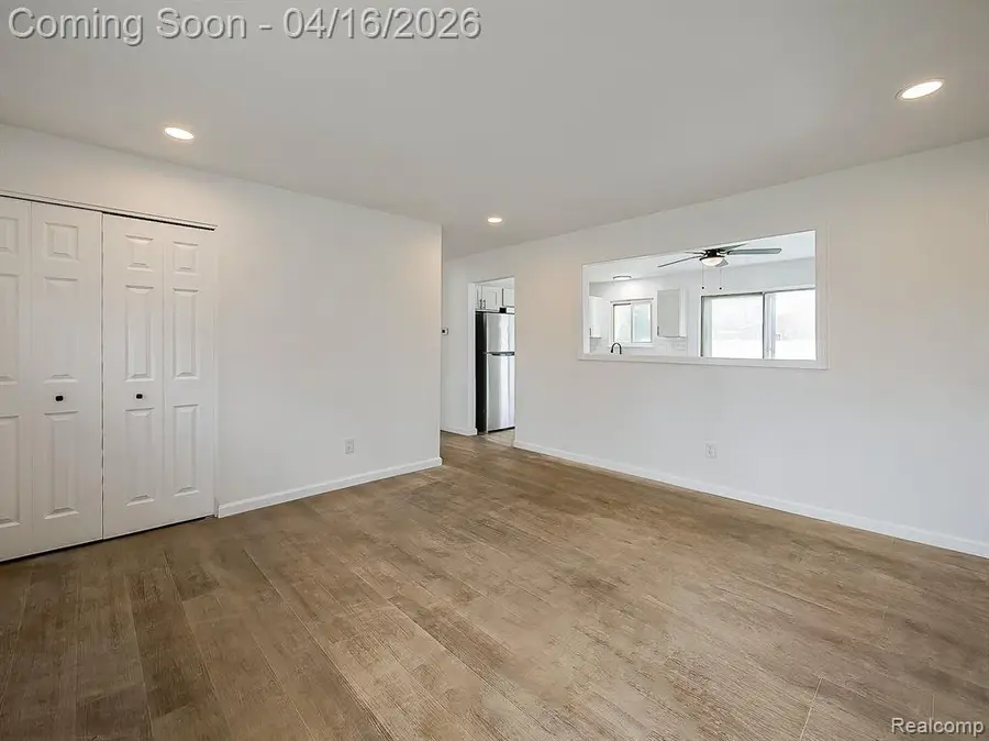 32209 Eastway, Roseville, MI 48066 - #3